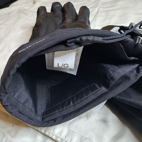 NWT ARC’TERYX Rush SV Gloves, Large (Black) - Picture 8 of 13